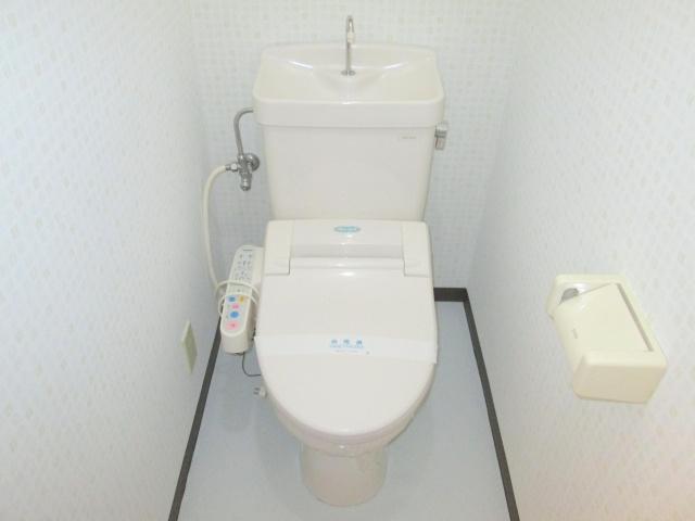 Toilet. It is a toilet with a clean