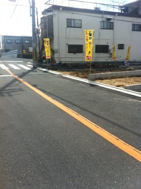 Local photos, including front road. Frontal road, Width 6.3m on the southeast side