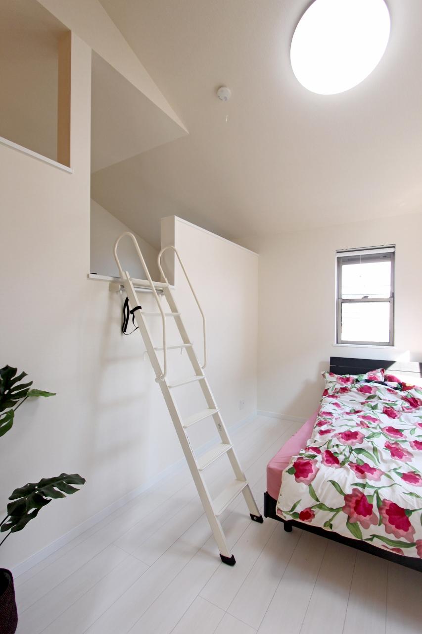 Model house photo. Bedroom with open and atmosphere