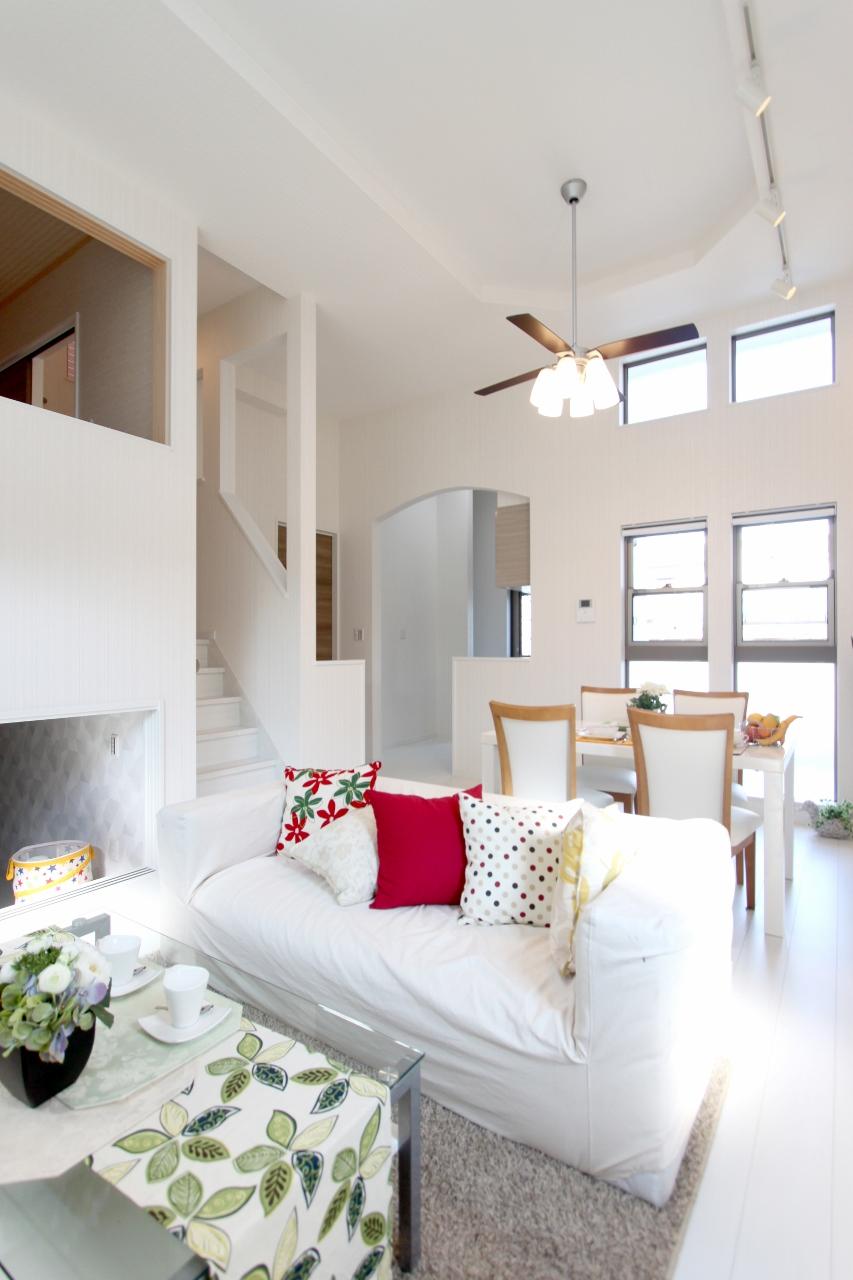 Same specifications photos (living). ■ Living space various types of ideas storage is to realize a comfortable home.