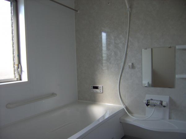 Bathroom. System bus ・ Bathroom with heating dryer