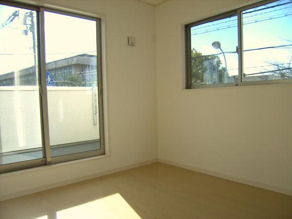 Non-living room. Bright room