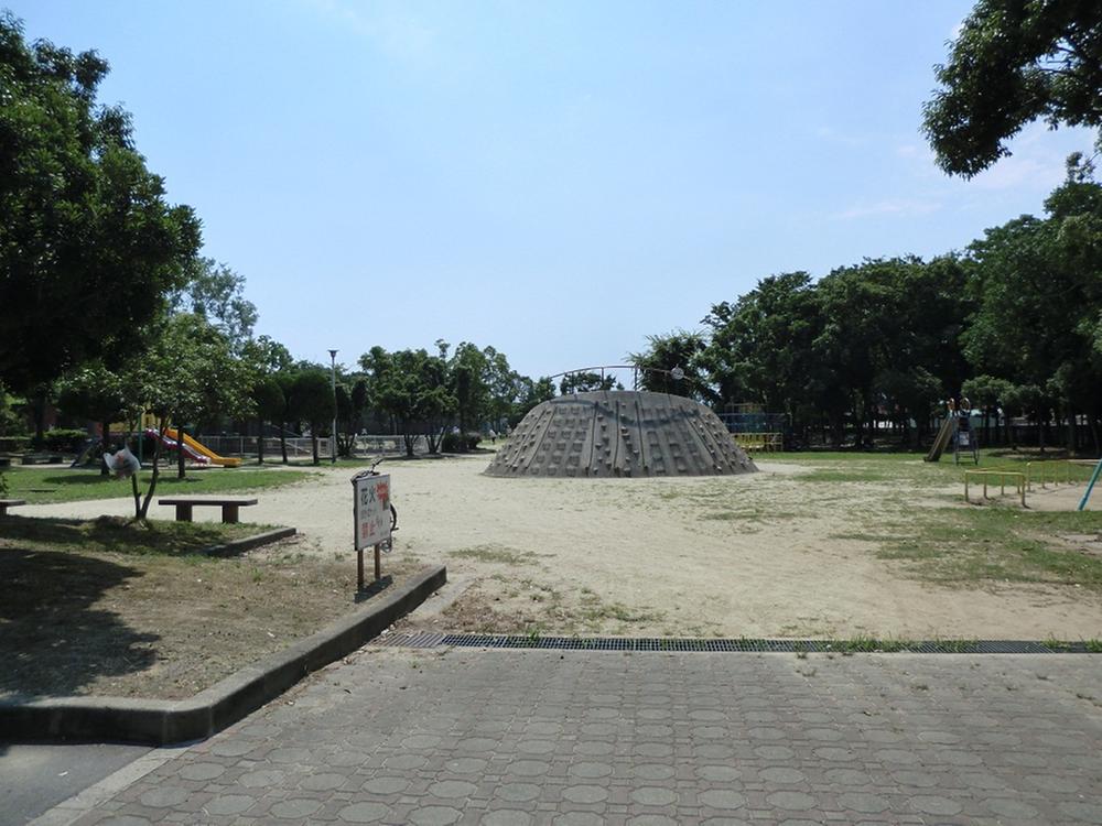 park. 468m until Nakaishikiri park