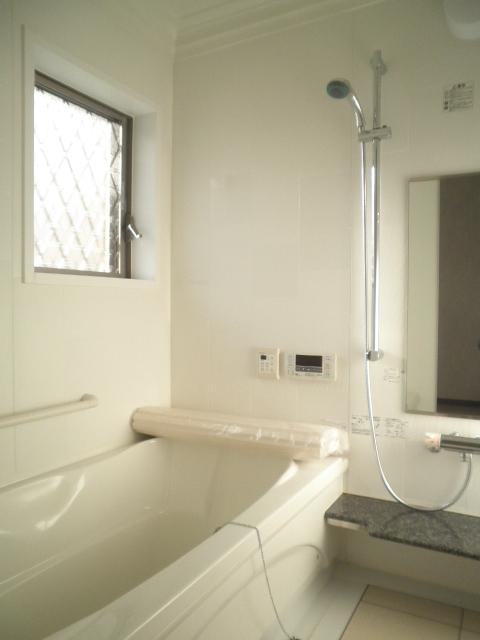 Bathroom.  ☆ Spacious 1 pyeong type bus to heal fatigue of the day