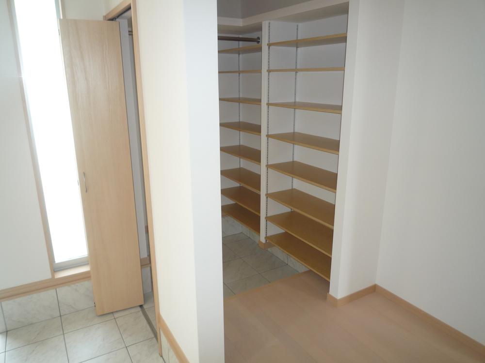 Same specifications photos (Other introspection)