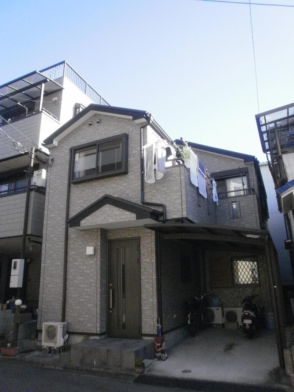 Local appearance photo