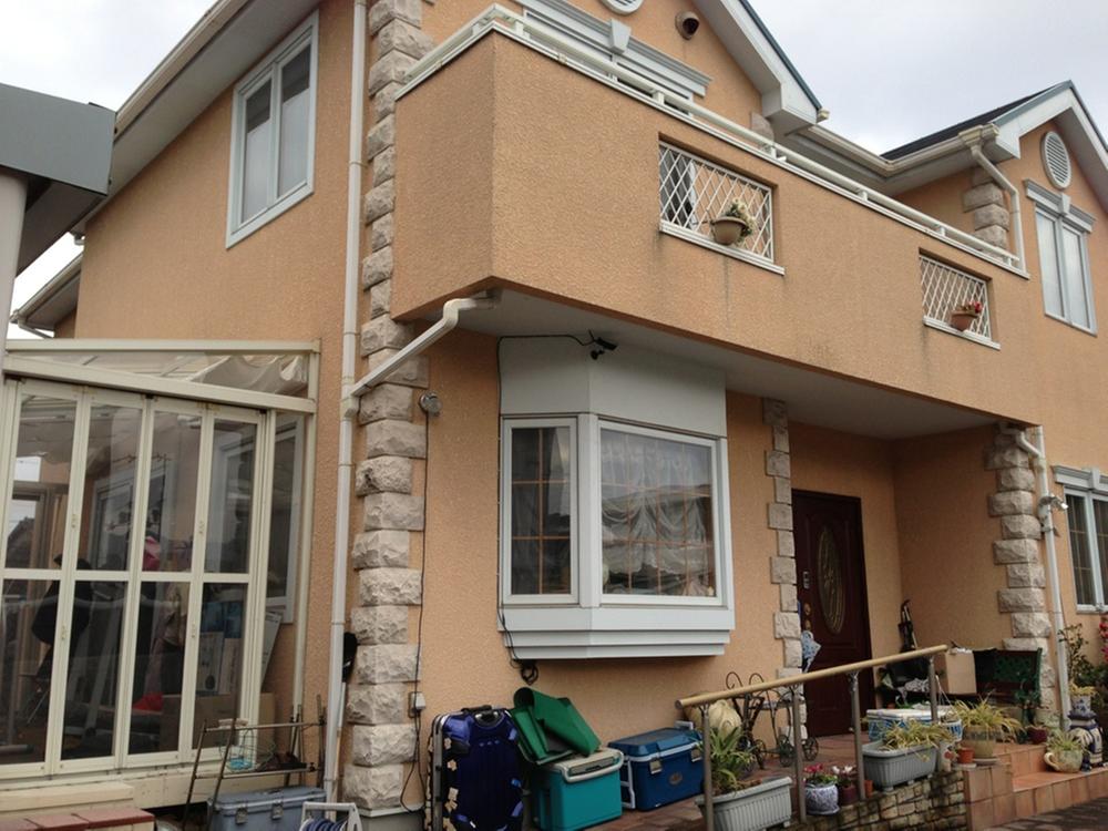 Local appearance photo