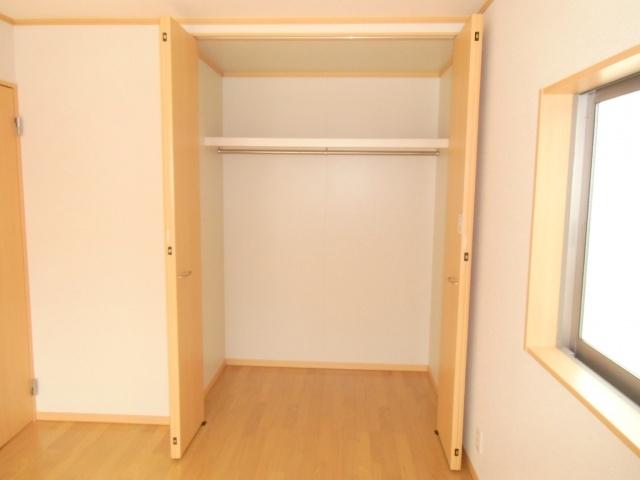 Same specifications photos (Other introspection). There are all rooms housed