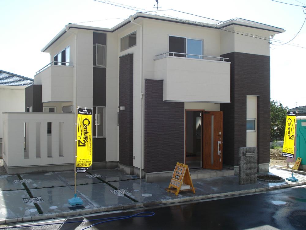 Rendering (appearance)