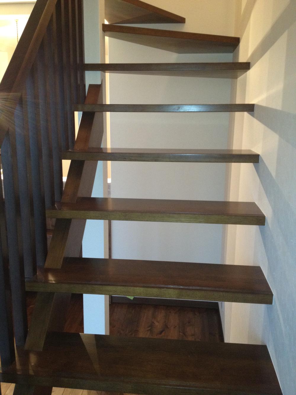 Other introspection. Stylish finish