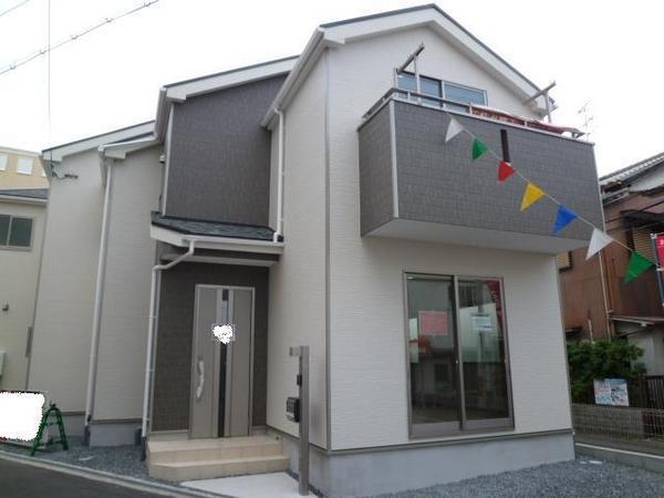 Local appearance photo. Shopping convenient convenient living environment!