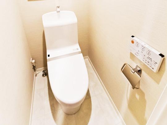 Toilet. It is clean and comfortable comfortable toilet space.  [Other construction site]