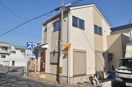 Local appearance photo. Popular two-story ☆