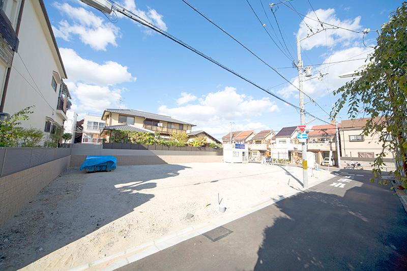 Local photos, including front road. Local (September 2013) Shooting