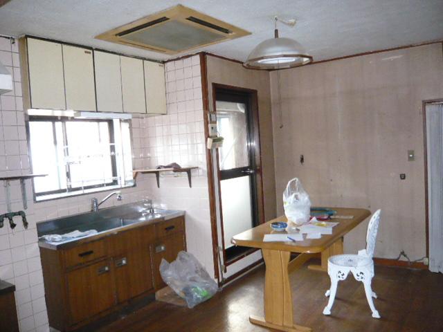 Living. Indoor (12 May 2012) shooting