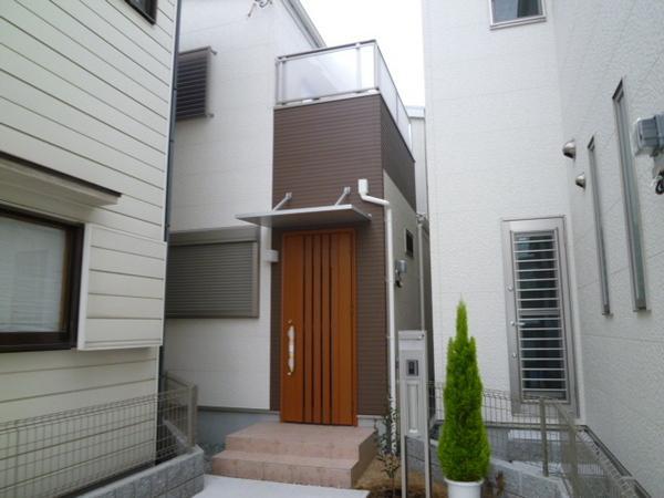 Local appearance photo.  [Immediate Available] Now start a new life!