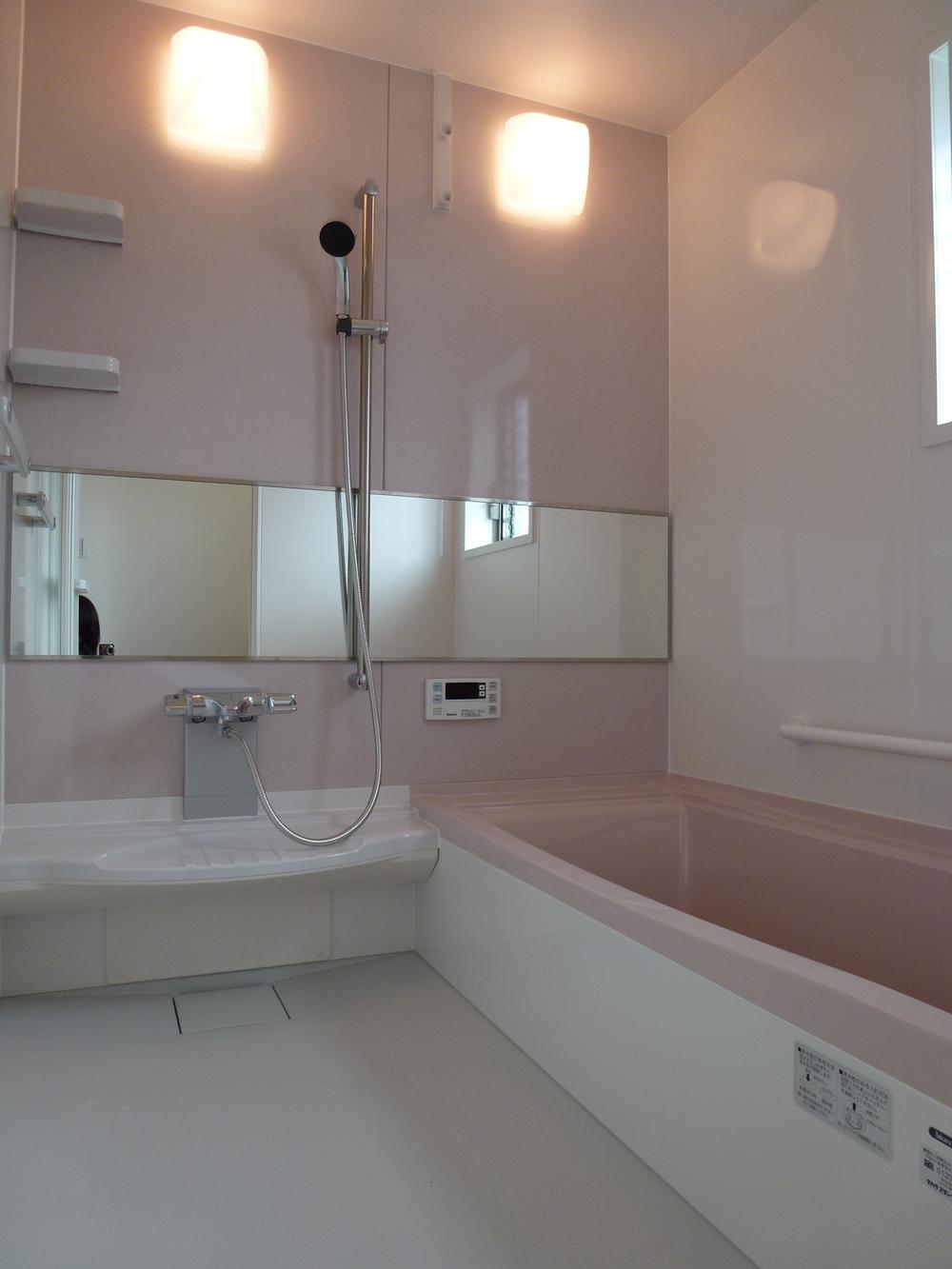 Same specifications photo (bathroom). Our same specifications construction cases