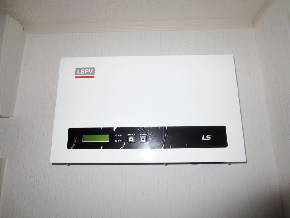 Wash basin, toilet. Indoor (12 May 2013) Shooting