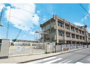 Primary school. Higashi-Osaka 394m up to municipal sheets Okanishi Elementary School