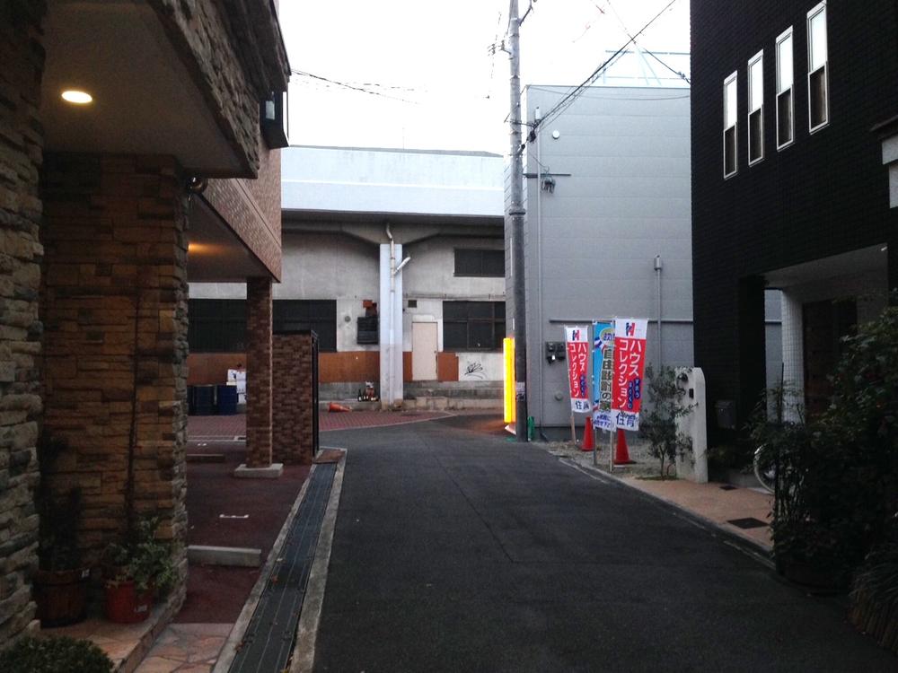 Local photos, including front road. Local (11 May 2013) Shooting