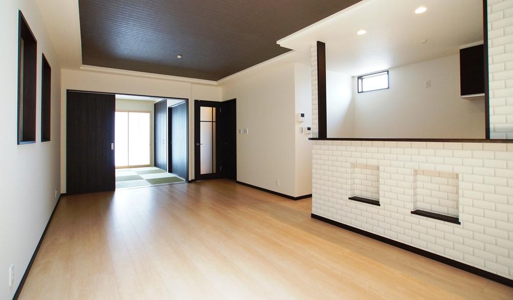 Same specifications photos (living). Same specifications living Floor heating standard equipment