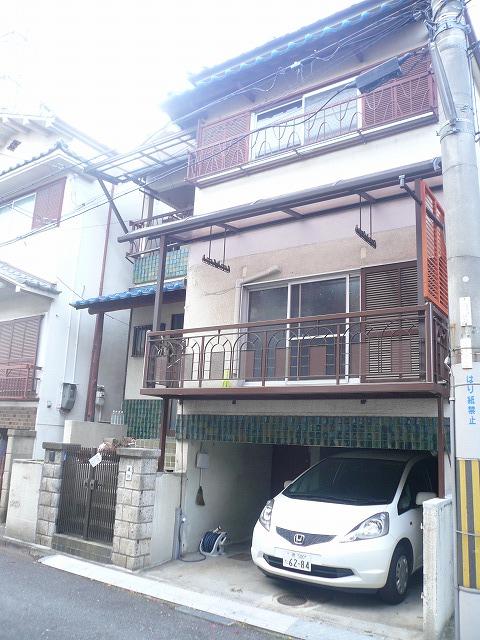 Local appearance photo.  ☆ Spacious front road ・ Day is good! 