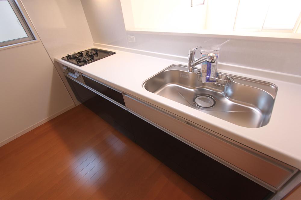 Other. ◆ Kitchen counter