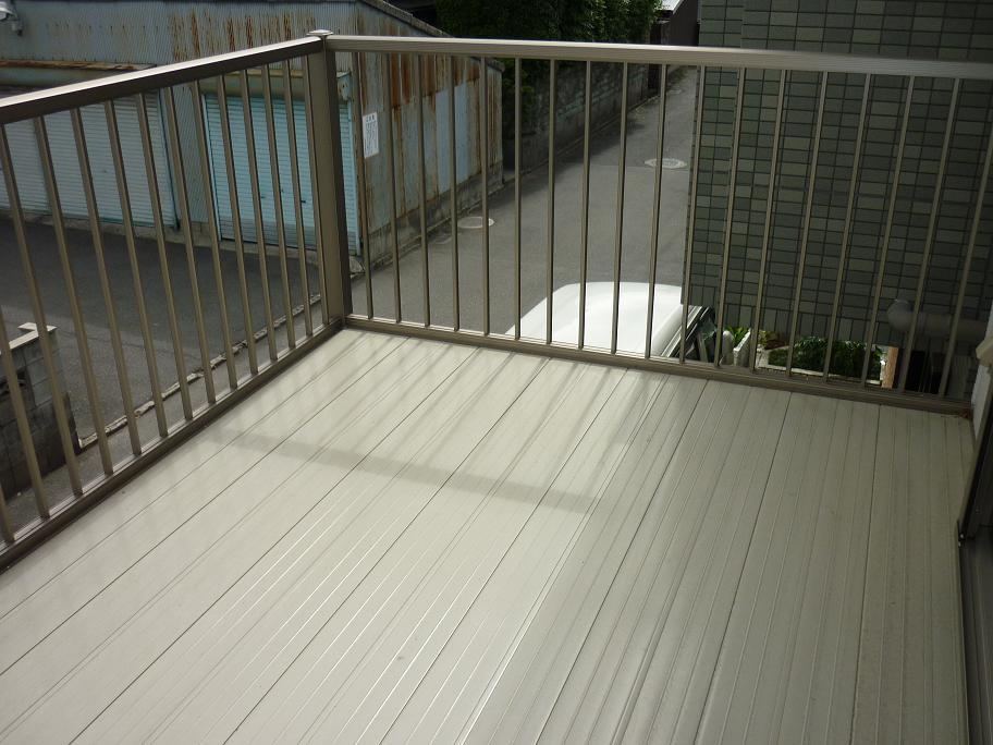 Balcony. Local (June 2013) Shooting