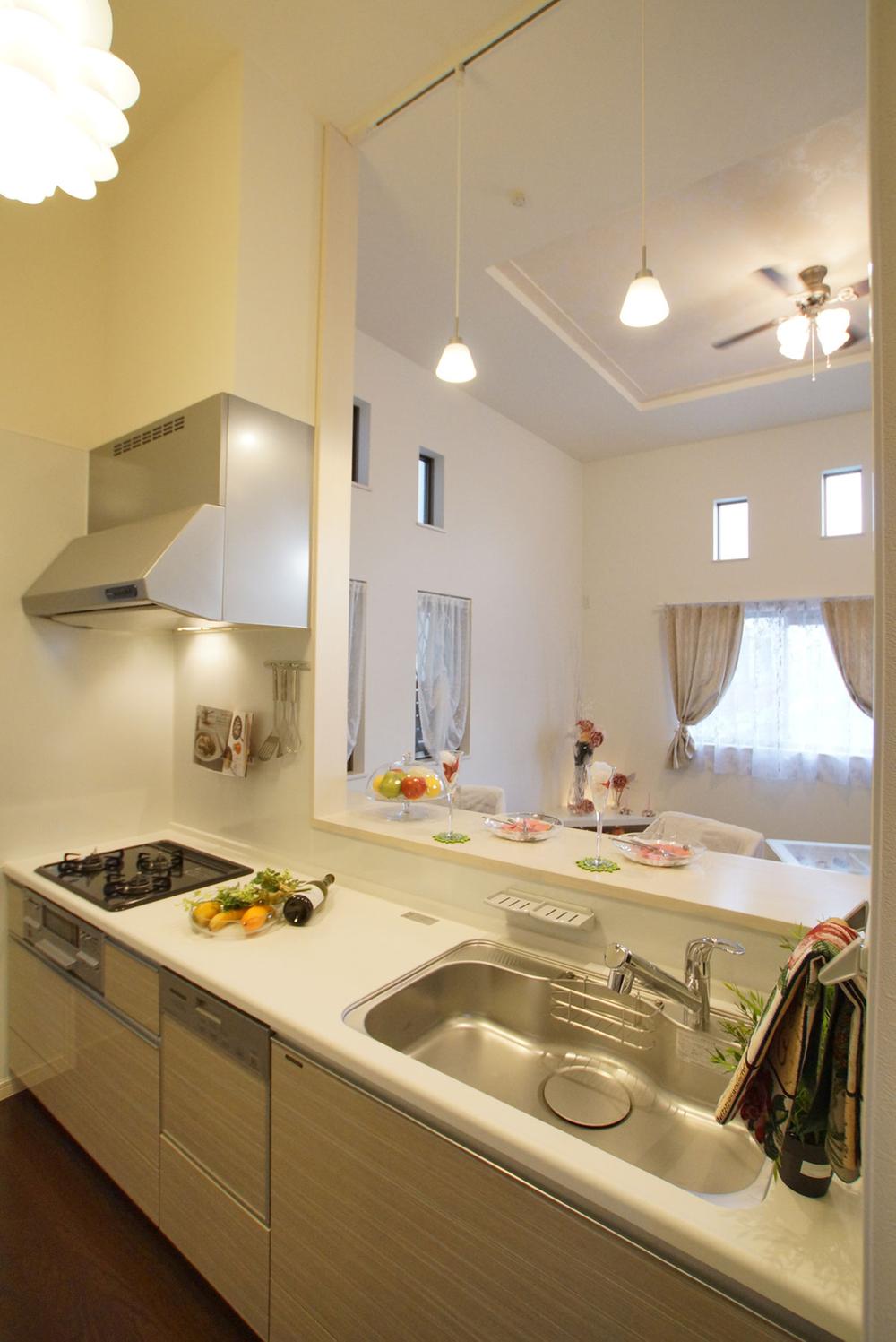 Kitchen. Full of a sense of liberty kitchen!