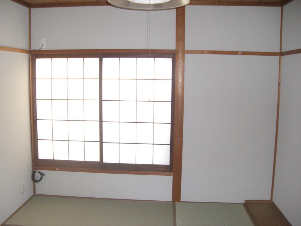 Non-living room. Local (April 2009) Shooting