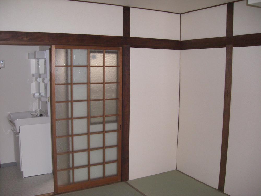 Living. Local (April 2009) Shooting