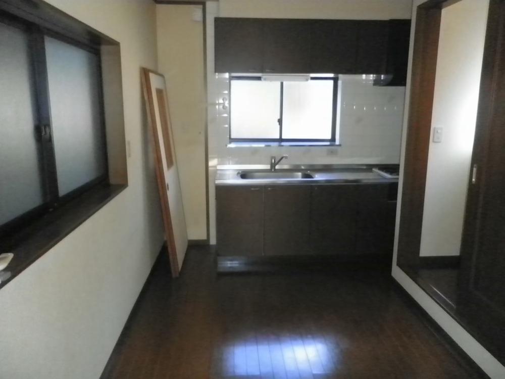 Living. Indoor (February 2012) Shooting