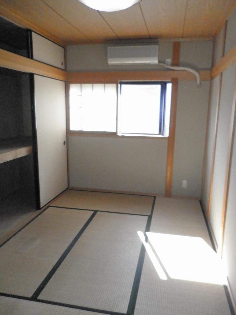Non-living room. Second floor Japanese-style room 6 quires