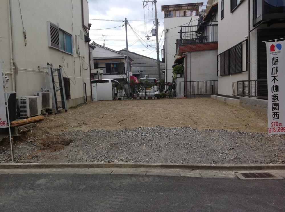 Local land photo. Local (12 May 2013) Shooting