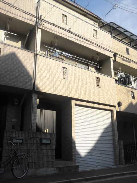 Local appearance photo. Local (July 2013) Shooting