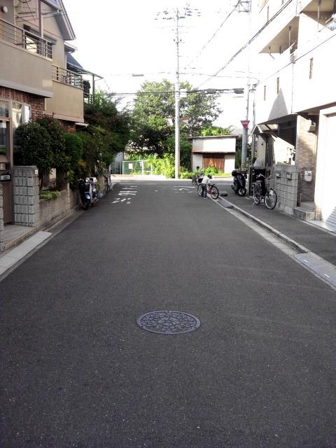 Local photos, including front road. Local (July 2013) Shooting