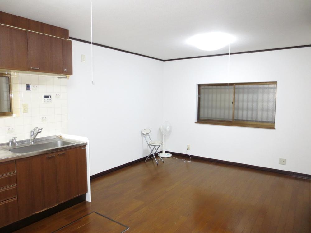 Living. Indoor (10 May 2013) Shooting