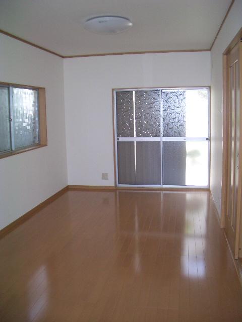 Living. Indoor (11 May 2013) Shooting