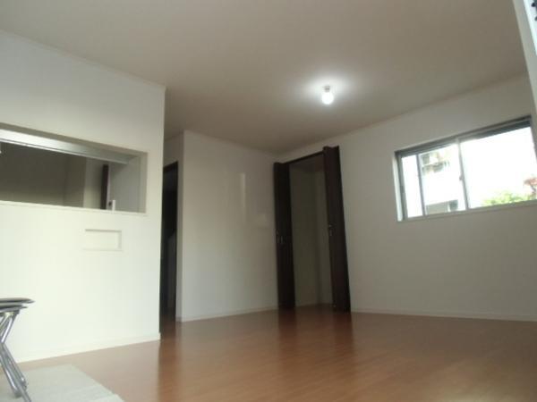 Living. Families gather living is spacious 17 tatami mats