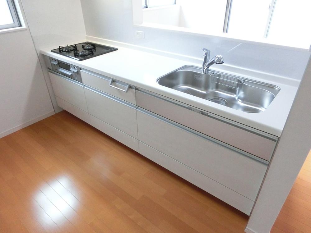 Kitchen. Model house photo