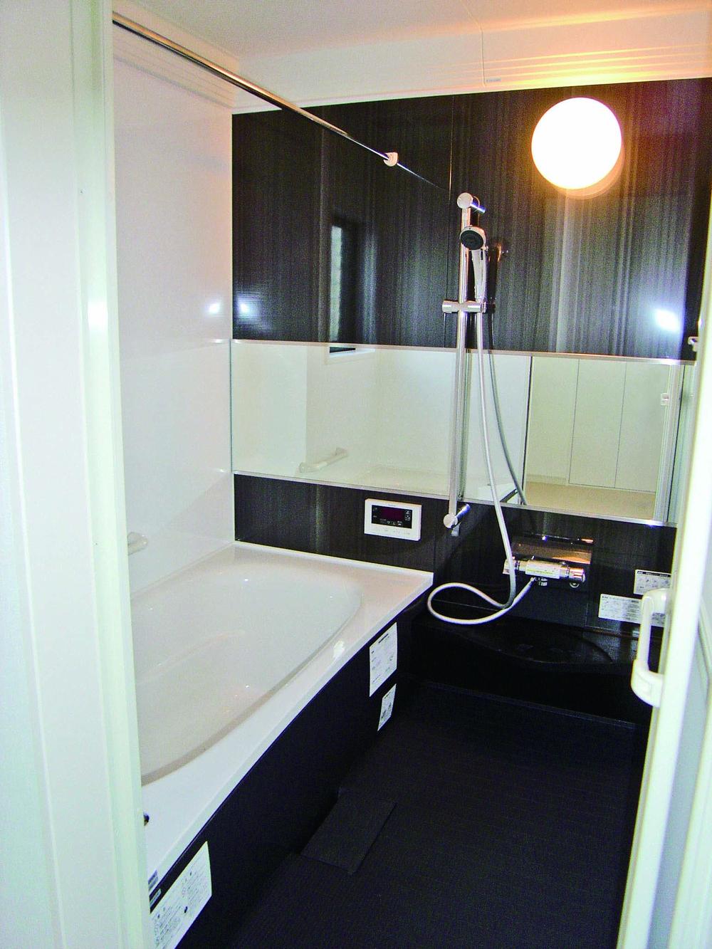 Same specifications photo (bathroom). Our company is the same specification construction cases.