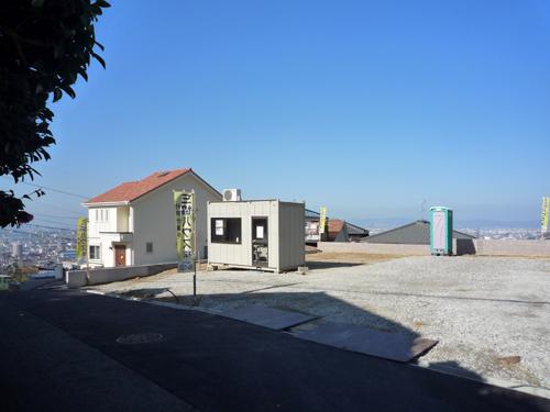 Local photos, including front road. Local (12 May 2012) shooting