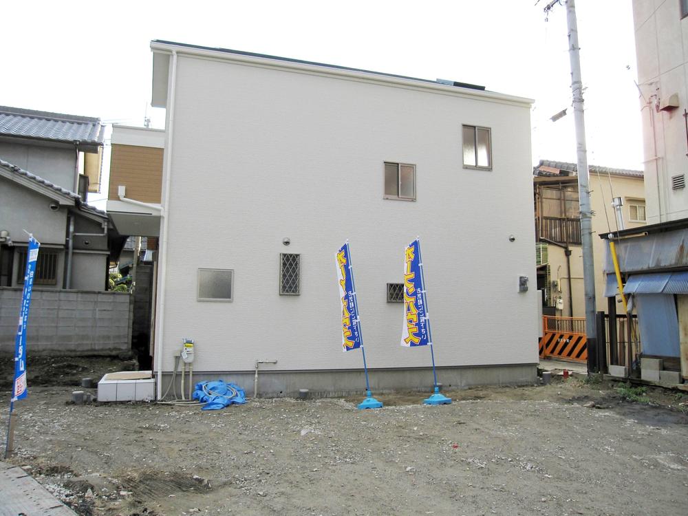 Local appearance photo. No. 2 land land