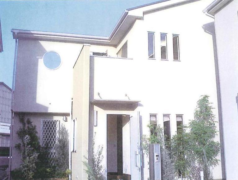 Local appearance photo