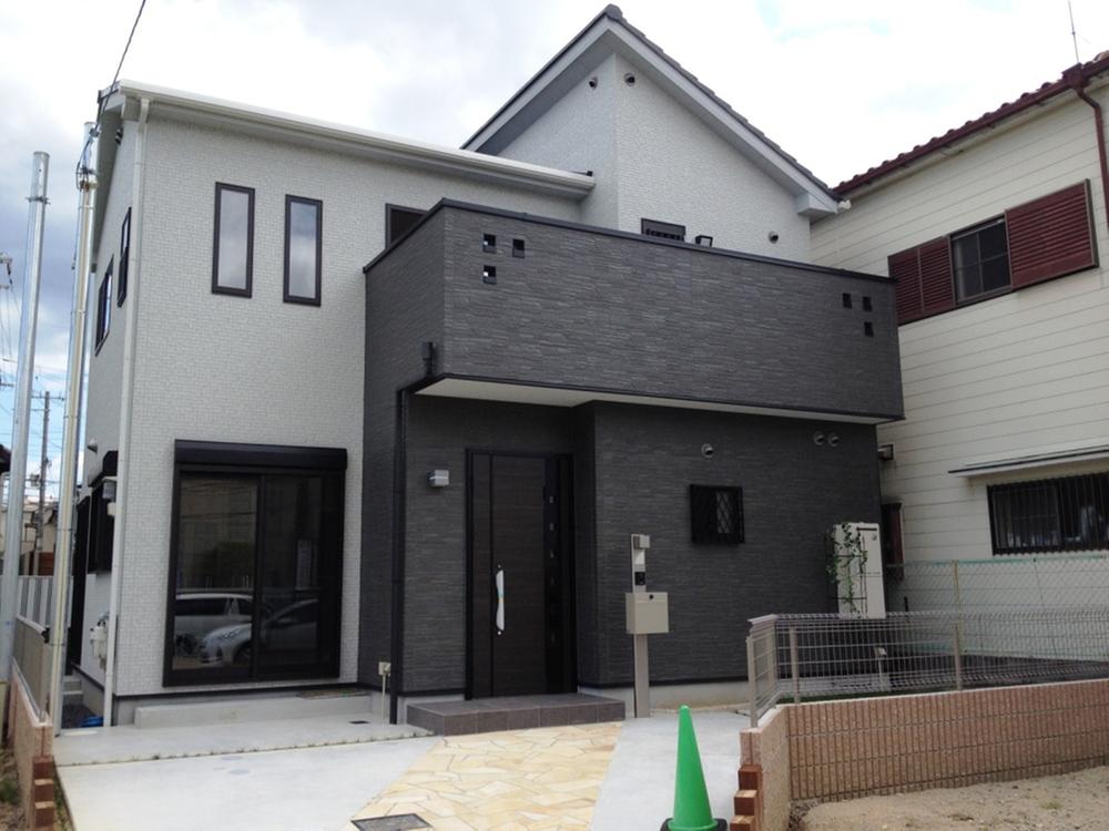 Local appearance photo