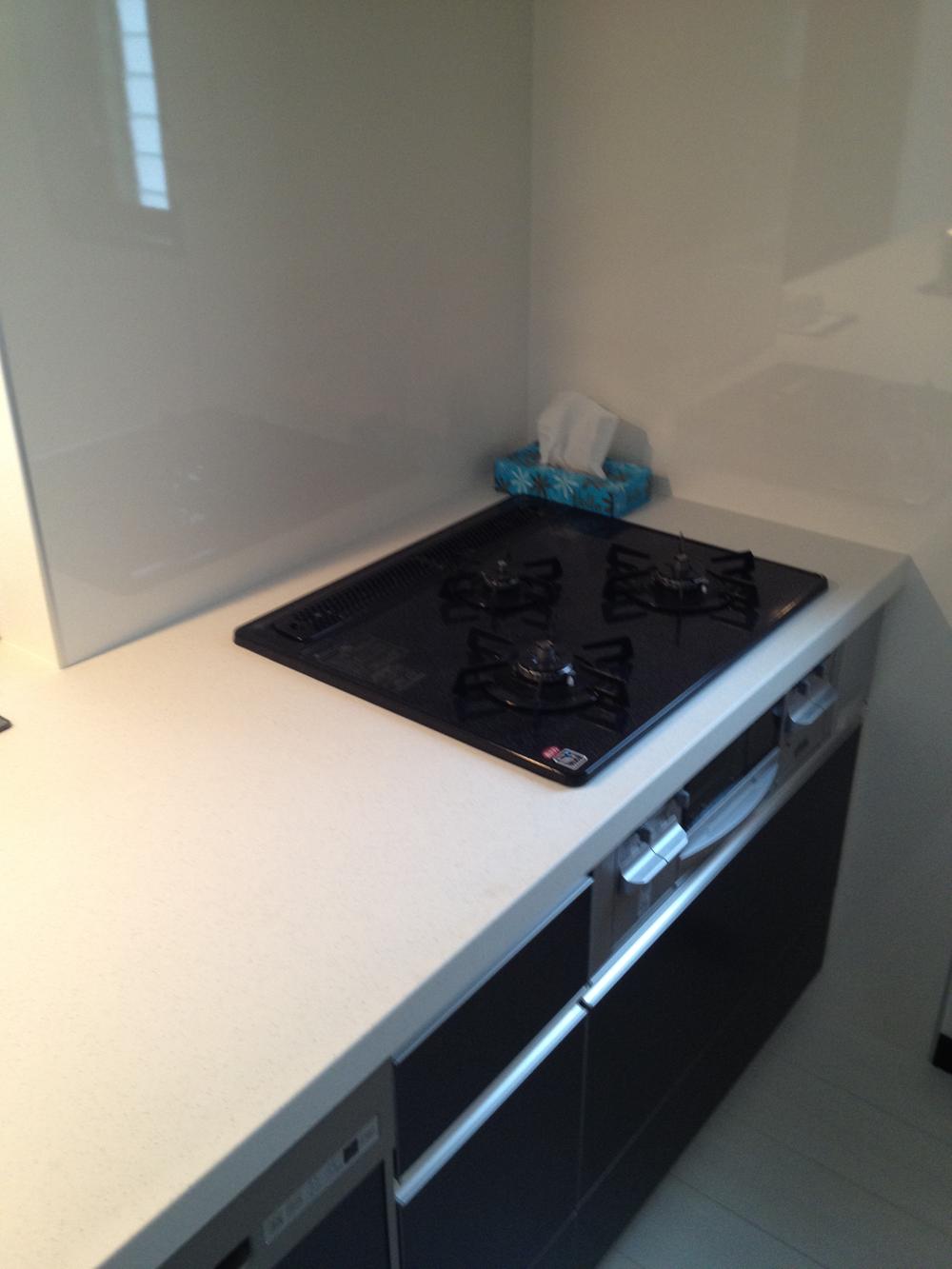 Kitchen. Easy-to-use system Kitchen