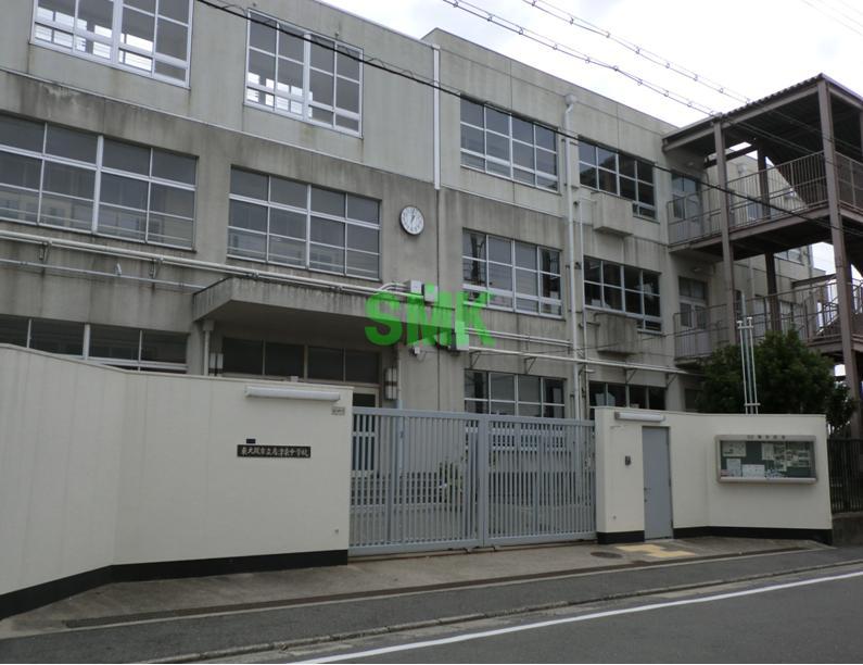 Junior high school. Higashi-Osaka Tatsutate Tsuhigashi until junior high school 737m