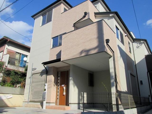 Same specifications photos (appearance). 3-story is a newly built single-family