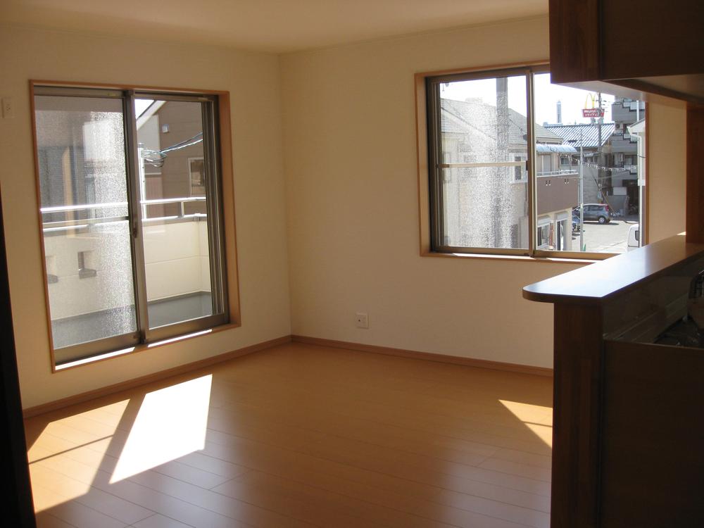 Living. Indoor (10 May 2012) shooting