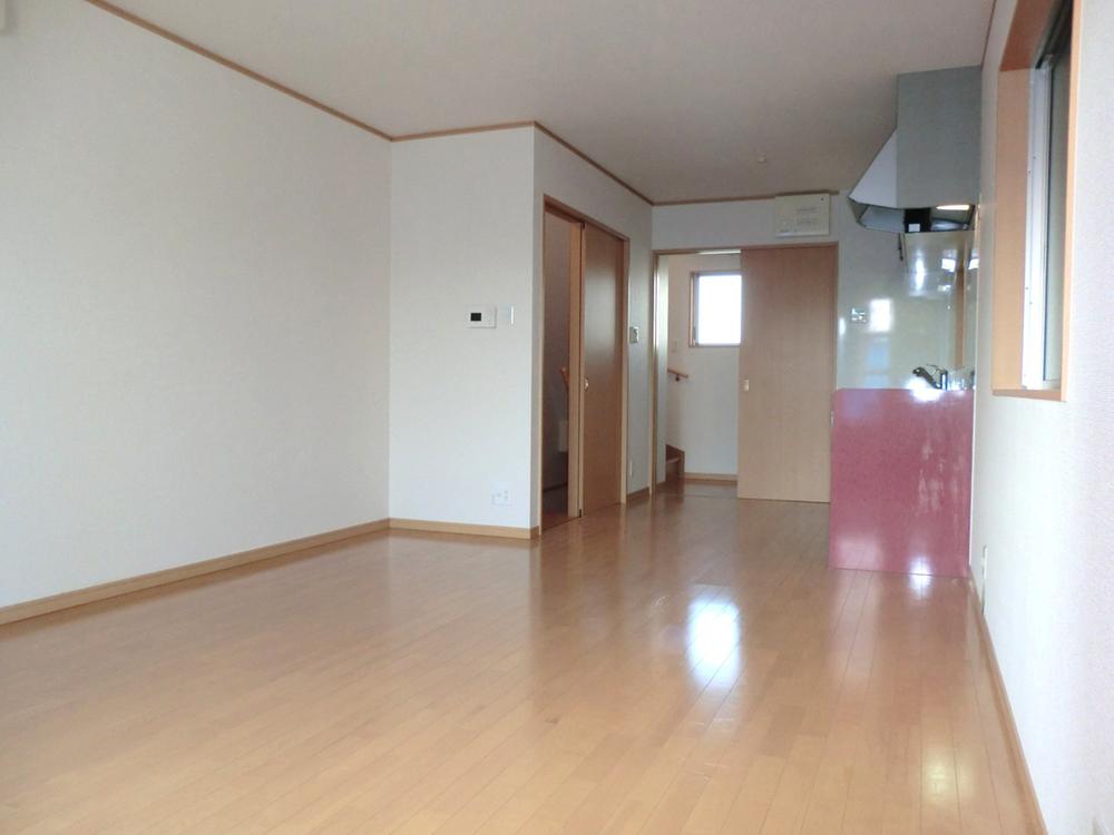 Living. Indoor (September 2012) shooting